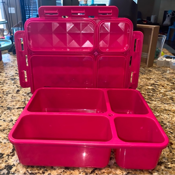Pink Bento lunchbox. GoGreen. EUC. Leakproof - Picture 2 of 7